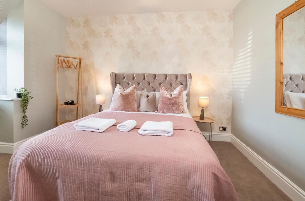 The Stables Luxury House With Hot Tub Apartment York Bagian luar foto