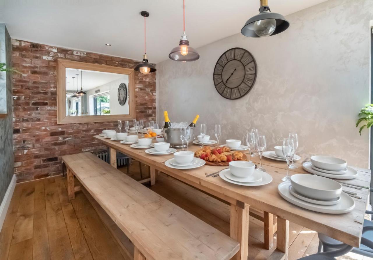 The Stables Luxury House With Hot Tub Apartment York Bagian luar foto